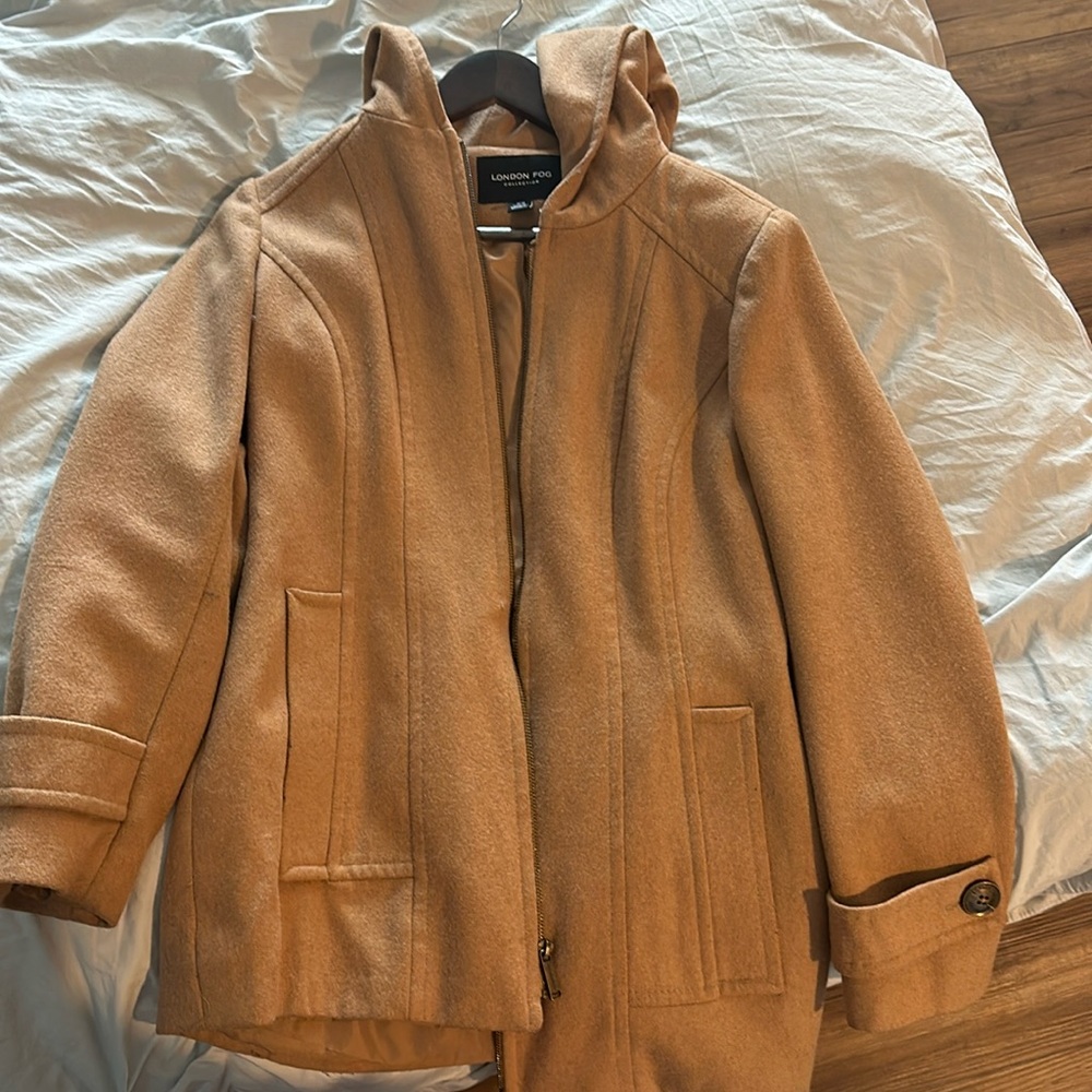 London Fog Wool Blend Hooded Camel Coat Size XS
